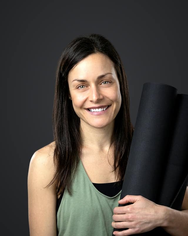 Kelsey, yoga instructor at Chitown Trainer